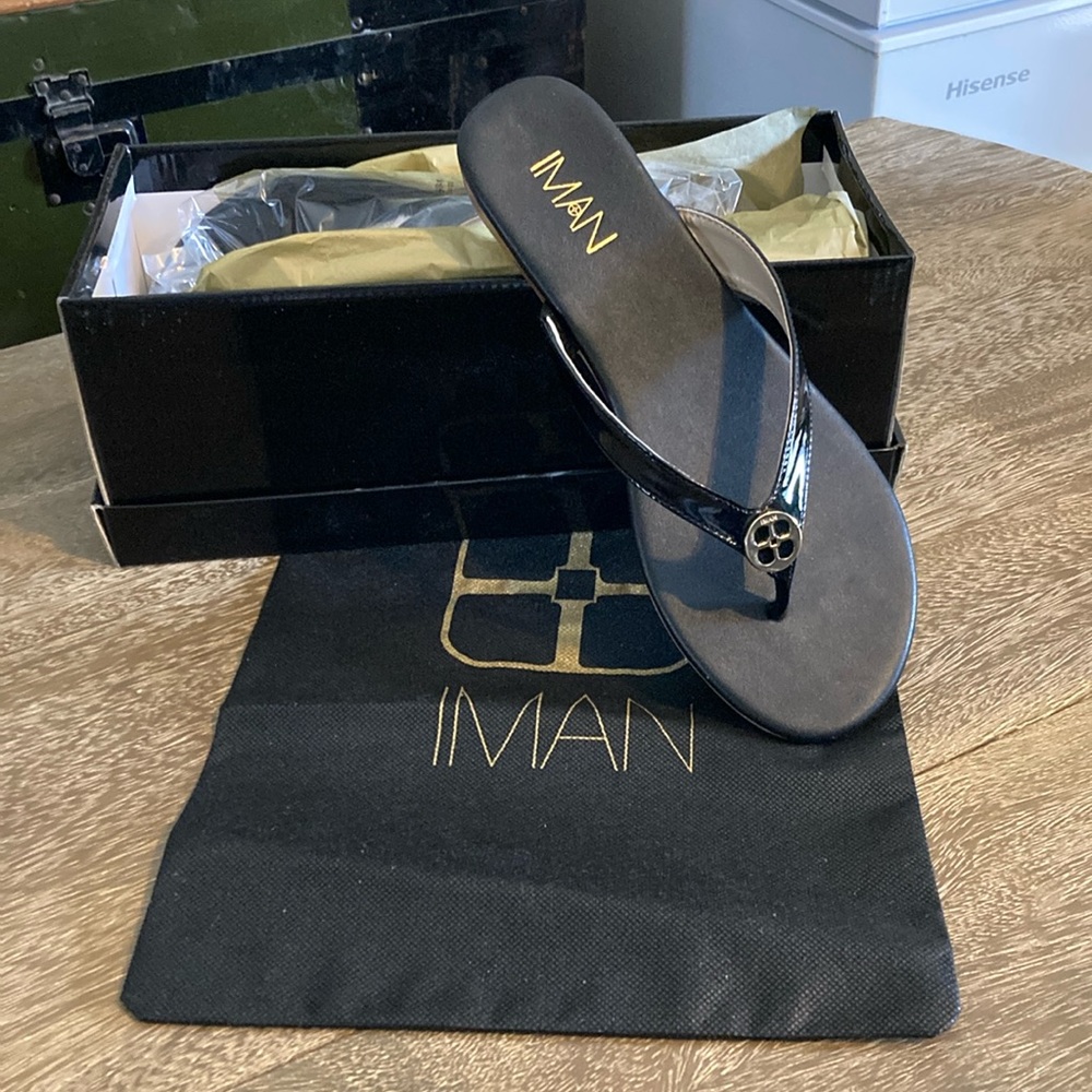 Black Patent flip flops